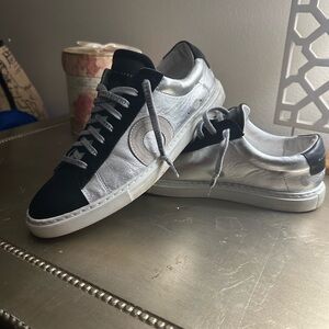 OLIVER CARBELL LOW 1 SILVER & BLACK
